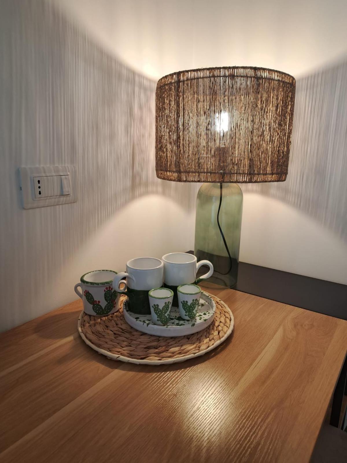 Mae Apulian Rooms กร็อตตาเย ภายนอก รูปภาพ