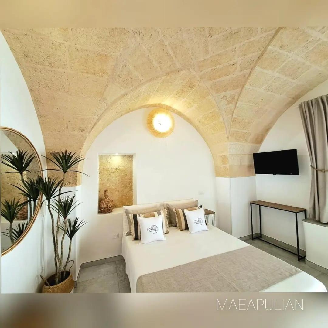 Mae Apulian Rooms กร็อตตาเย ภายนอก รูปภาพ